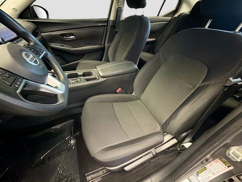 Used 2023 Nissan Sentra S FWD image 11