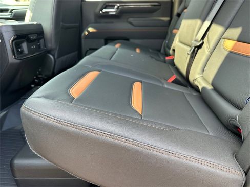 New 2026 GMC Sierra 2500 AT4 image 21