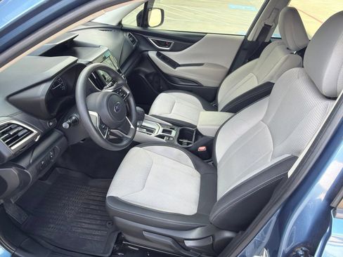 Used 2021 Subaru Forester AWD/4WD image 7