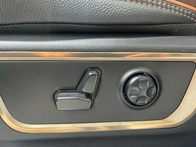 Certified 2023 RAM 1500 Limited w/ Off Road Group AWD/4WD image 13