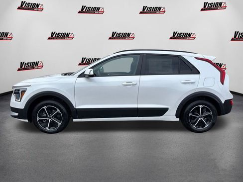 New 2026 Kia Niro EX image 8