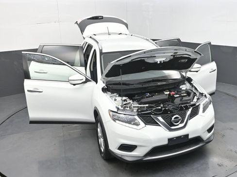 Used 2016 Nissan Rogue SV w/ SV Premium Package AWD/4WD image 40
