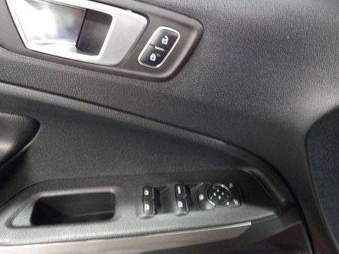 Used 2018 Ford EcoSport Titanium AWD/4WD image 9