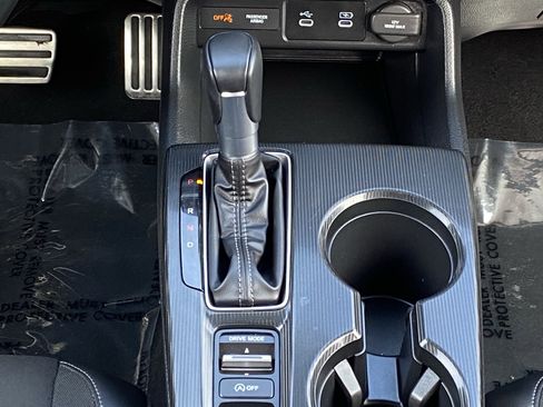 Used 2025 Honda Civic Sport image 15