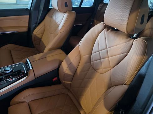 New 2026 BMW X5 xDrive40i AWD/4WD image 9