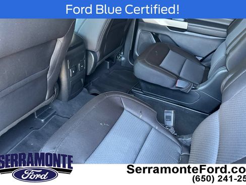 Certified 2023 Ford Explorer XLT RWD image 15
