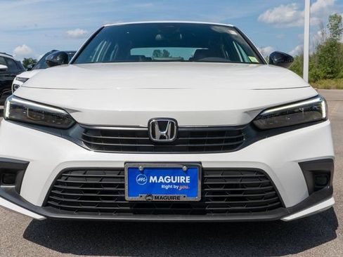 Used 2024 Honda Civic Sport image 3