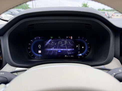 Certified 2023 Volvo XC60 B5 Plus w/ Climate Package FWD image 17