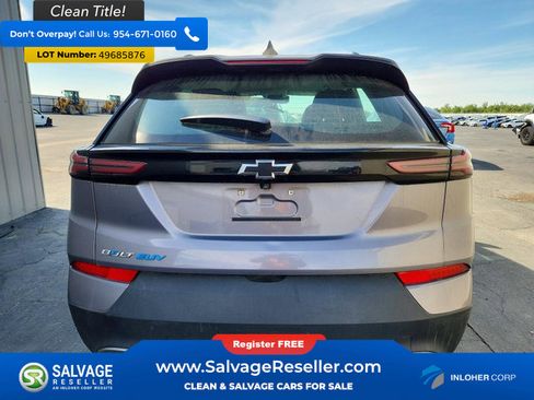 Used 2023 Chevrolet Bolt EUV LT FWD image 8