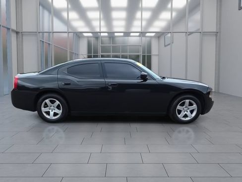 Used 2010 Dodge Charger SE RWD image 9