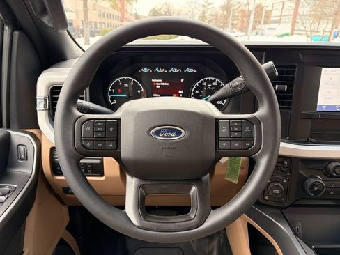 Used 2026 Ford F350 XLT image 14