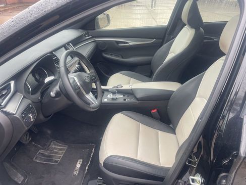 Used 2023 INFINITI QX55 Luxe w/ Cargo Package image 8