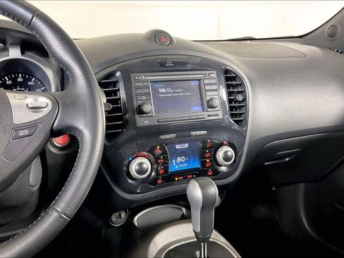 Used 2013 Nissan Juke SL image 9