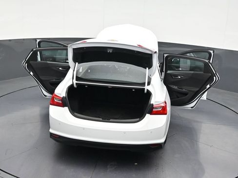 Used 2024 Chevrolet Malibu LS FWD image 38