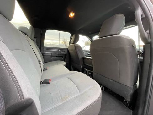 Used 2022 RAM 2500 Big Horn image 27