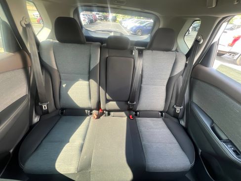 Used 2022 Nissan Rogue SV AWD/4WD image 47