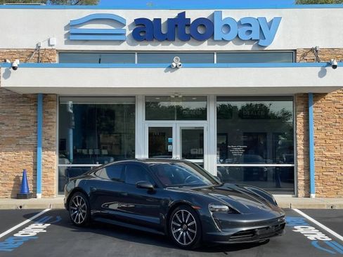 Used 2021 Porsche Taycan RWD image 6