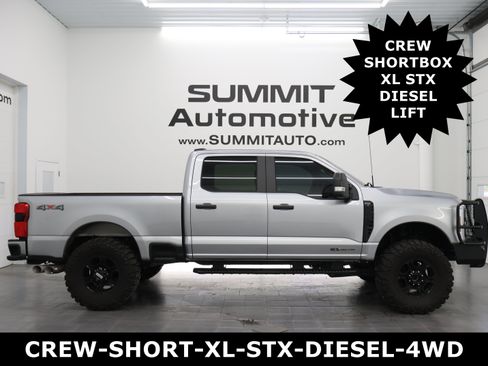 Used 2024 Ford F250 XL w/ STX Appearance Package AWD/4WD image 1