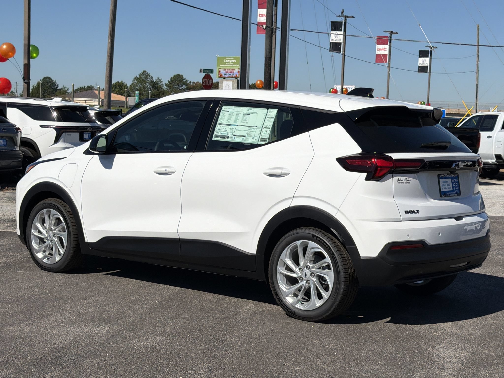 New 2027 Chevrolet Bolt LT FWD image 5