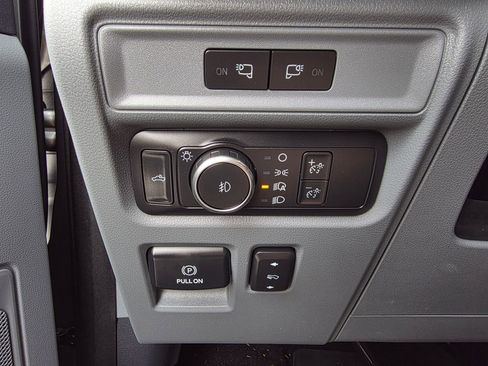 Used 2022 Ford F150 XLT w/ Equipment Group 301A Mid image 12