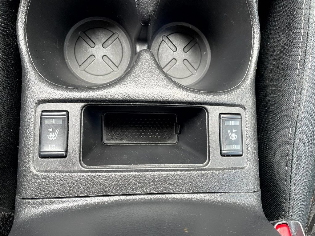 Used 2019 Nissan Rogue SV AWD/4WD image 19