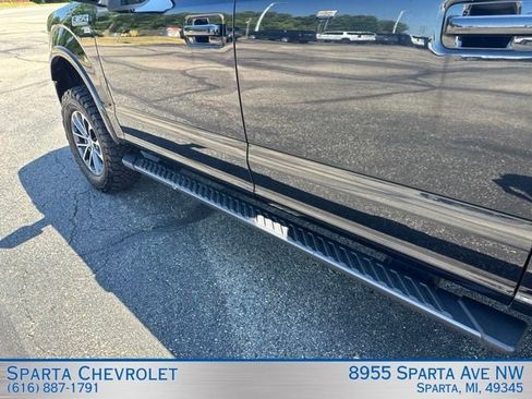 Used 2018 Ford F150 XLT w/ Equipment Group 302A Luxury AWD/4WD image 10