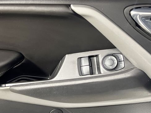 Used 2016 Chevrolet Camaro SS RWD image 17