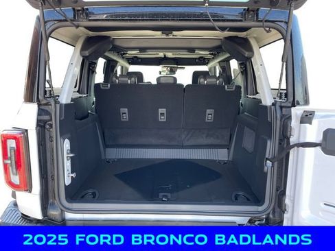 New 2025 Ford Bronco Badlands AWD/4WD image 5