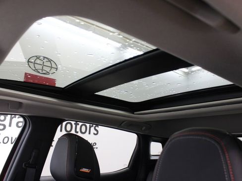 New 2026 Nissan Kicks SR w/ SR Premium Package image 12