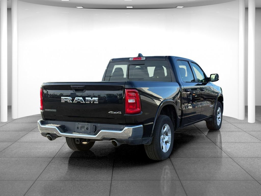 Used 2025 RAM 1500 Big Horn AWD/4WD image 7