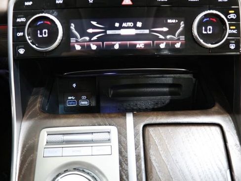 Used 2023 Genesis GV80 3.5T w/ Advanced Package AWD/4WD image 30