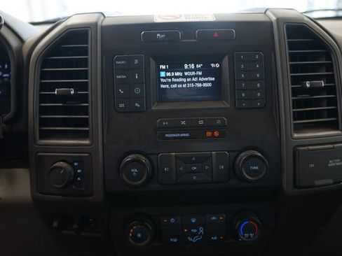 Used 2020 Ford F550 4x4 Regular Cab Super Duty w/ Power Equipment Group image 23