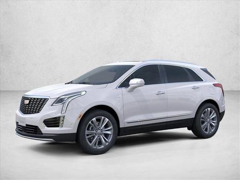New 2026 Cadillac XT5 Premium Luxury image 2
