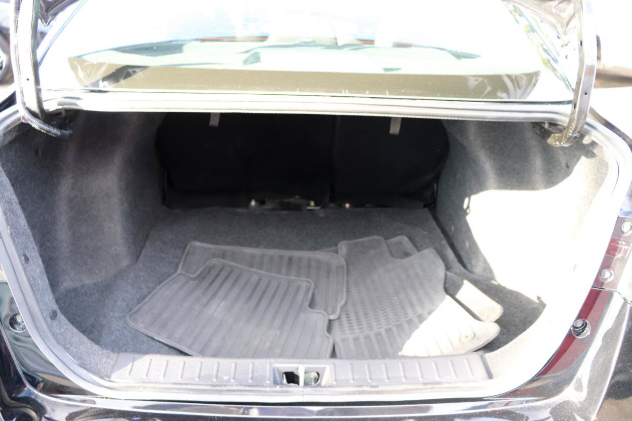 Used 2025 Nissan Versa SV w/ Trunk Package FWD image 44