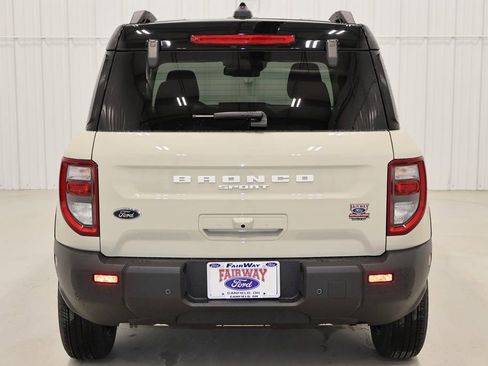 New 2025 Ford Bronco Sport Outer Banks w/ Outer Banks Tech Package+ image 7