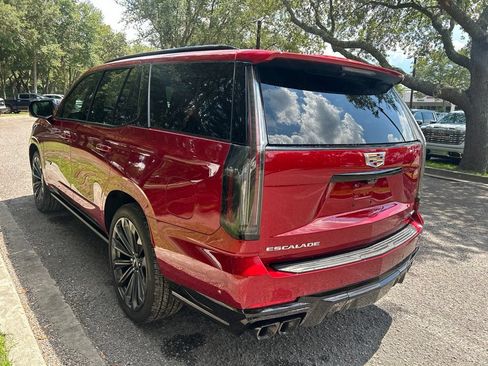 Used 2025 Cadillac Escalade V w/ LPO, Floor Liner Package AWD/4WD image 8