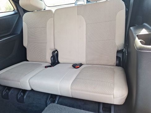 Certified 2022 Chevrolet Traverse LT image 28