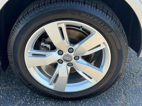 Used 2018 Audi Q5 2.0T Premium Plus AWD/4WD image 14