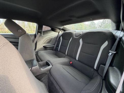 Used 2020 Chevrolet Camaro LT image 13