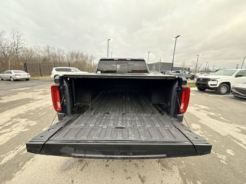 Used 2021 GMC Sierra 1500 SLT w/ SLT Premium Plus Package image 22