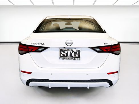Used 2024 Nissan Sentra SV FWD image 5