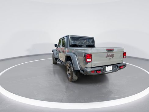 Used 2022 Jeep Gladiator Rubicon w/ Cold Weather Group AWD/4WD image 6