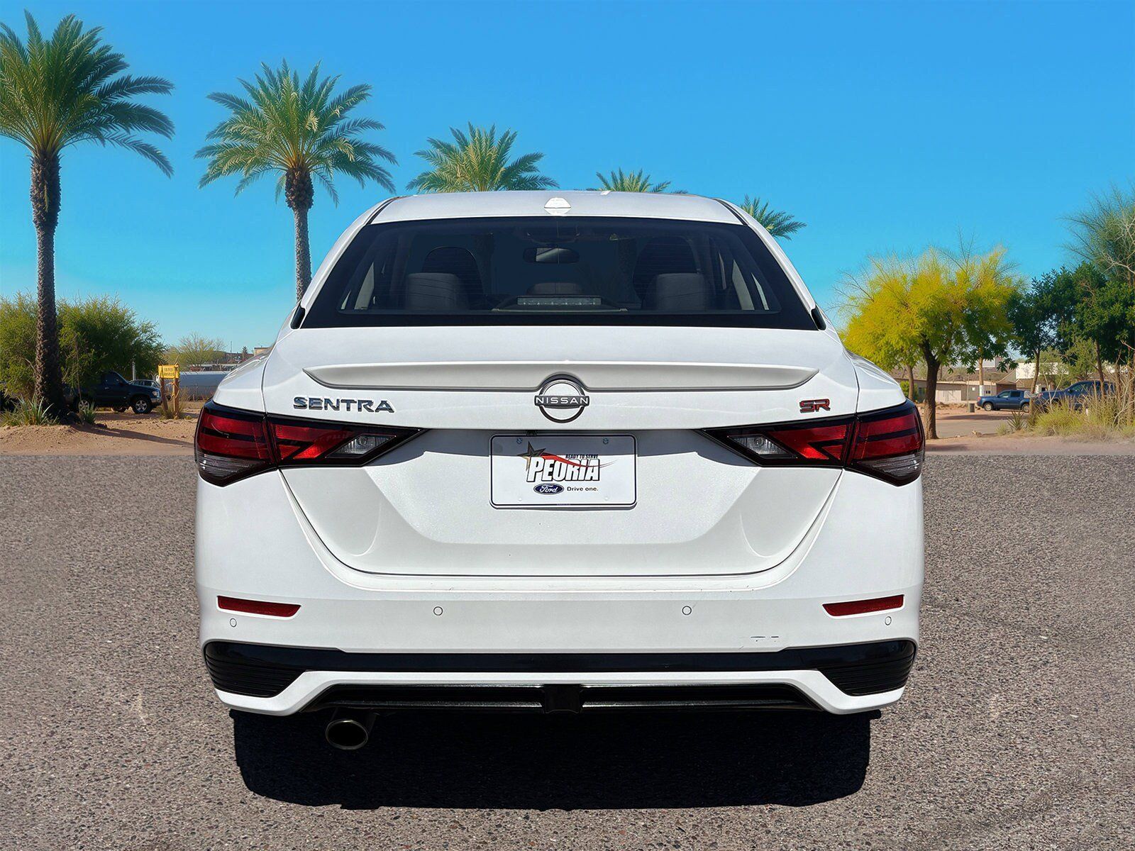 Used 2025 Nissan Sentra SR FWD image 4