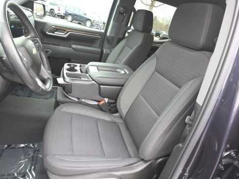 Used 2022 Chevrolet Silverado 1500 LT image 22