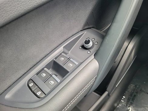 Certified 2022 Audi SQ5 Premium Plus AWD/4WD image 19