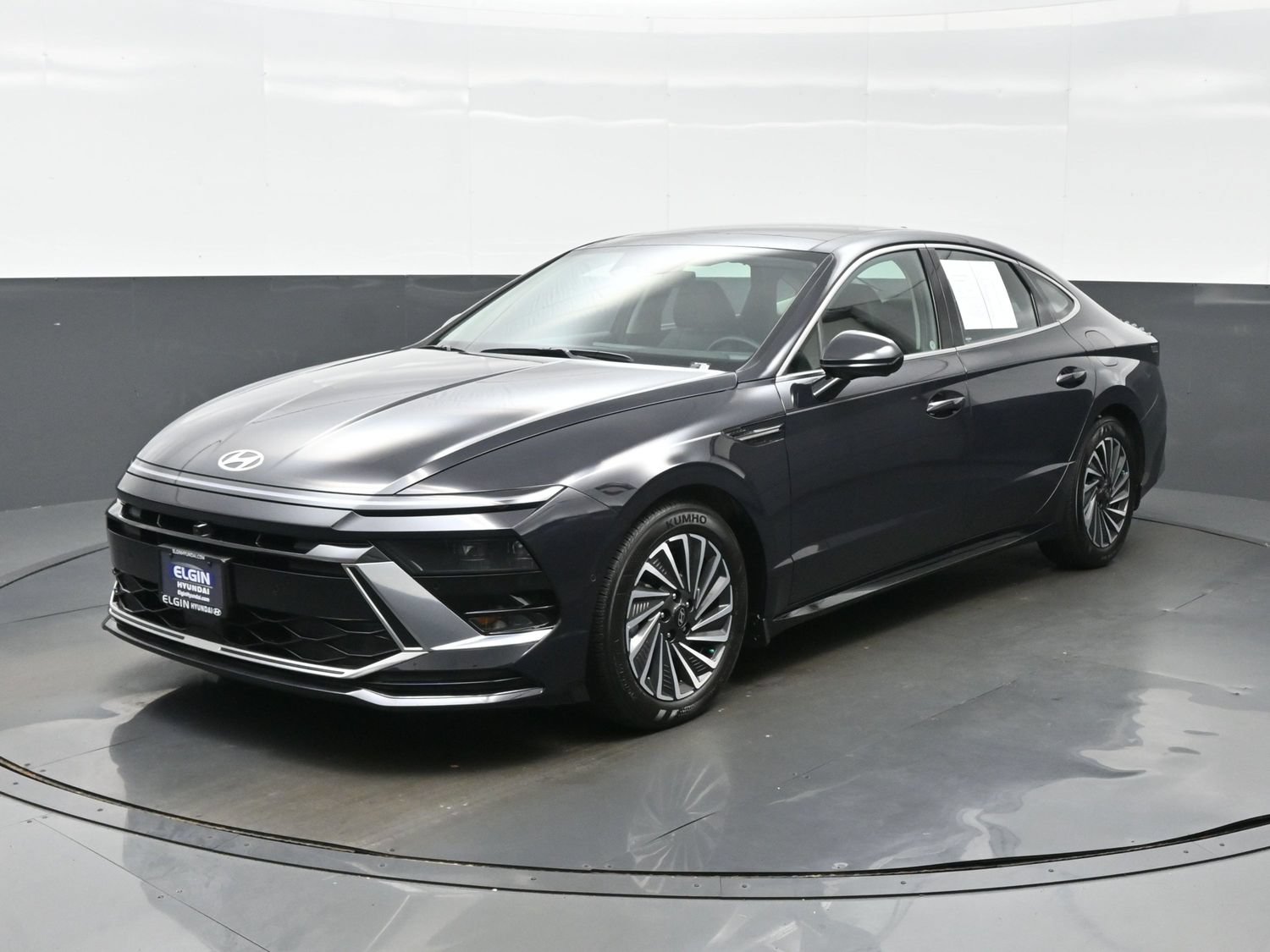 Certified 2026 Hyundai Sonata Limited FWD image 2