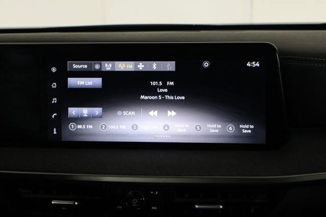 Used 2025 Nissan Kicks SV FWD image 22