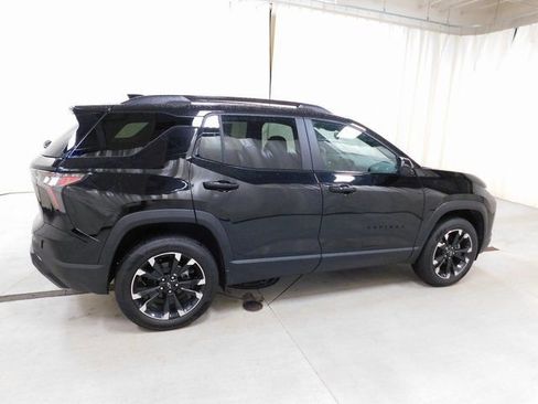 Used 2026 Chevrolet Equinox RS w/ Convenience Package III image 3