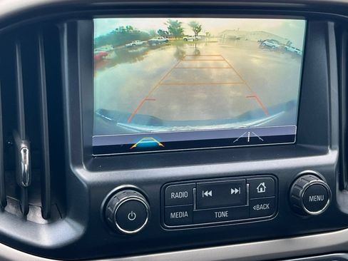 Used 2018 Chevrolet Colorado Z71 AWD/4WD image 14