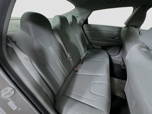 Used 2023 Hyundai Elantra SEL FWD image 26